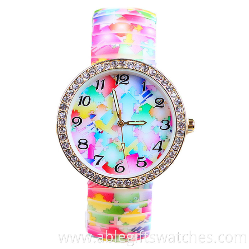 diamond floewr watch